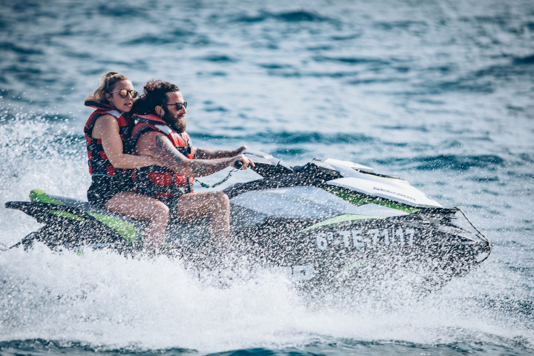 Jetski Fahrt mit Meeresblick